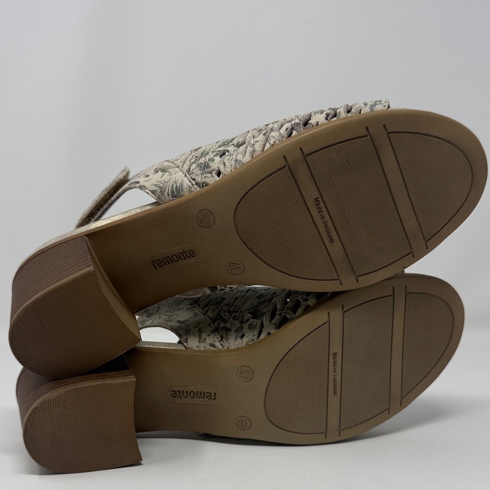 Remonte Woven or Perforated Upper  Metalic Gray Block Heel Sandals 41 Leather - Picture 12 of 12